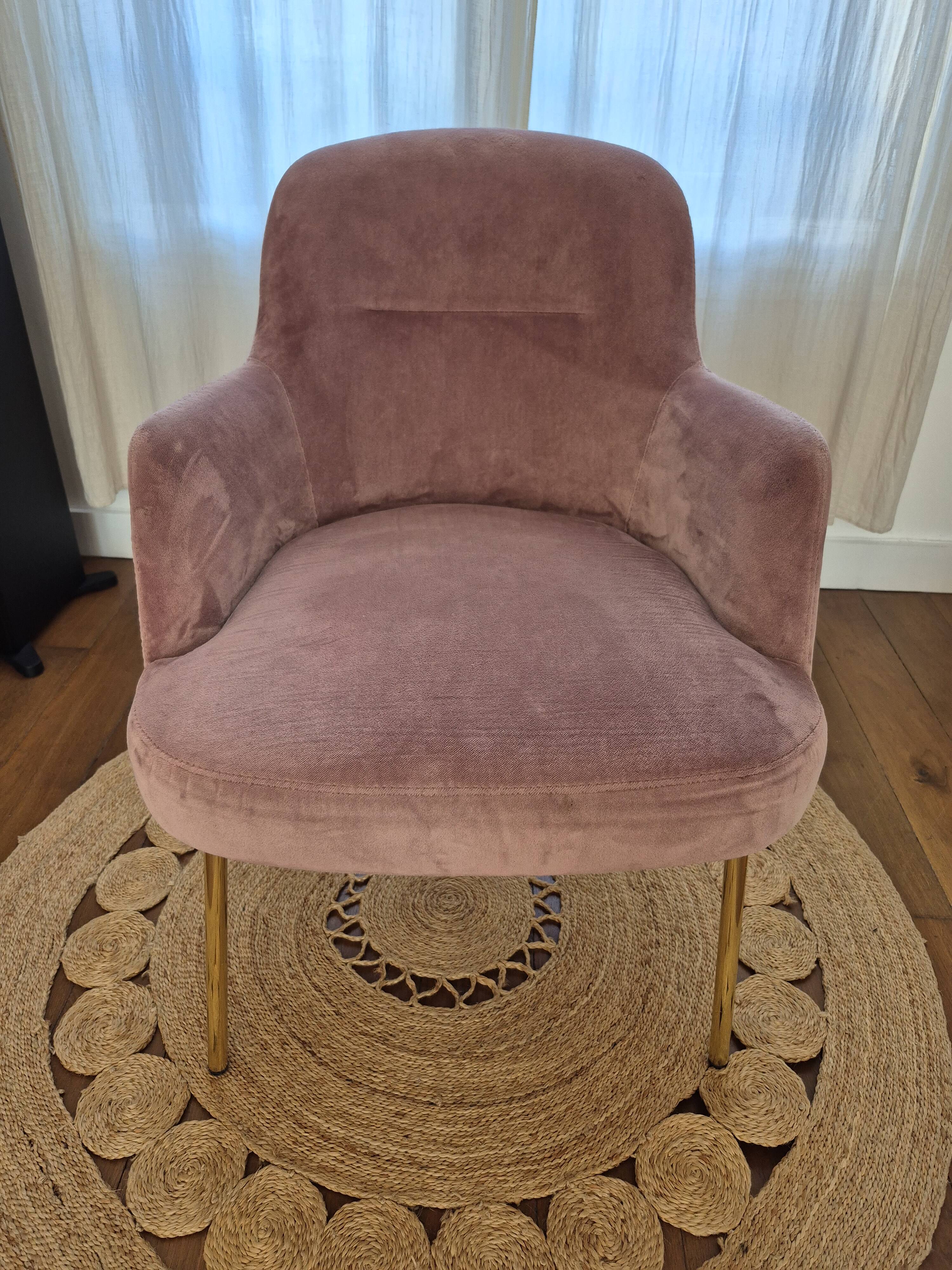 Fauteuil torre 1961 – modèle da vinci 02 – velours rose pâle