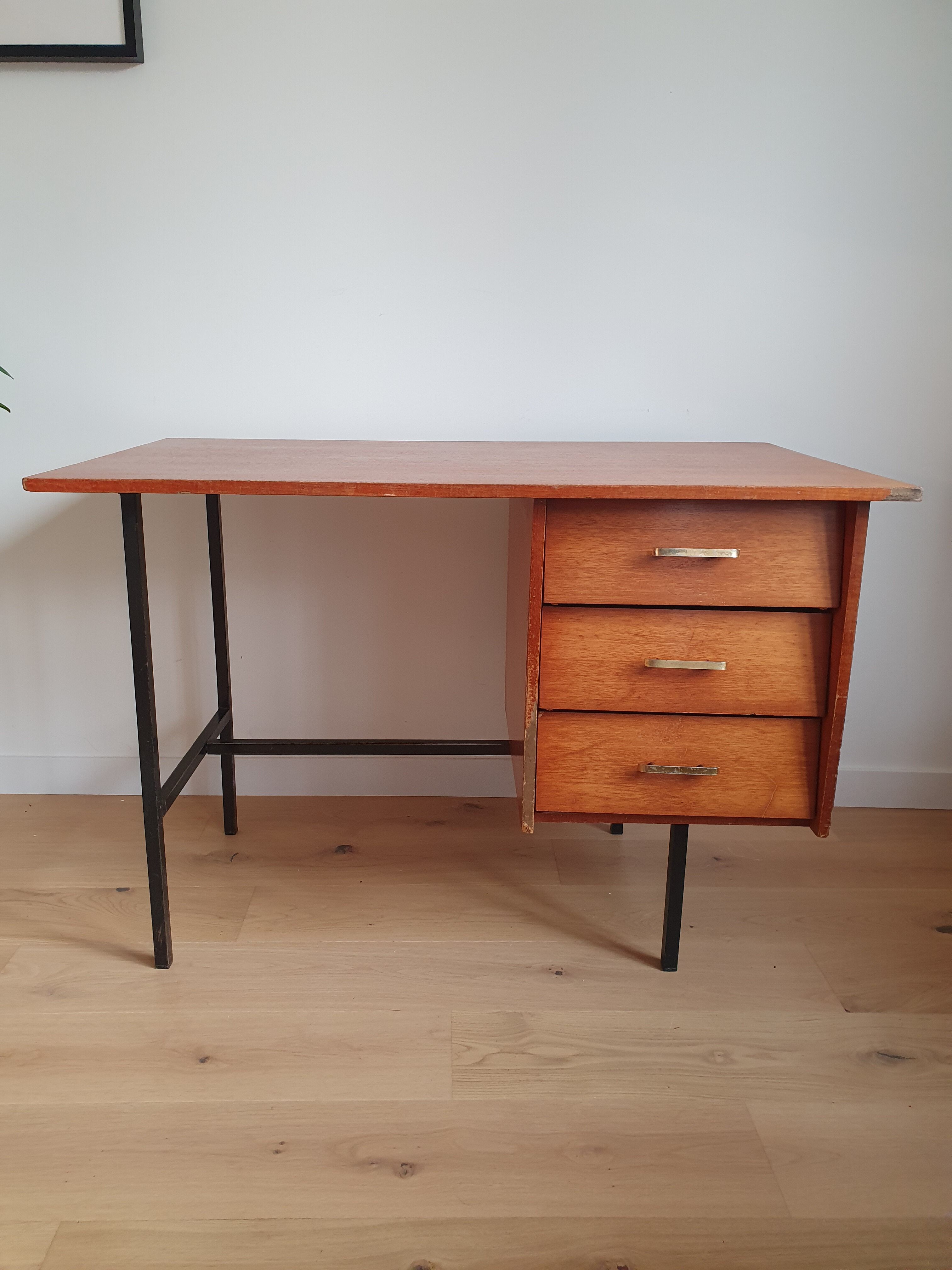 Modernist office of the 50s
