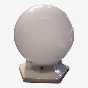 Plafonnier applique ancien globe opaline blanc