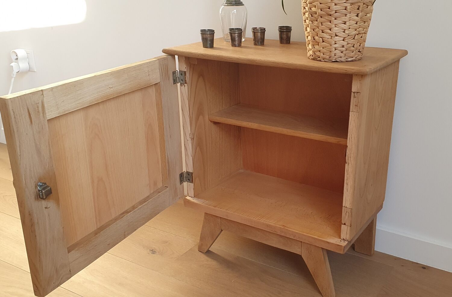 Furniture year 50 Scandinavian style