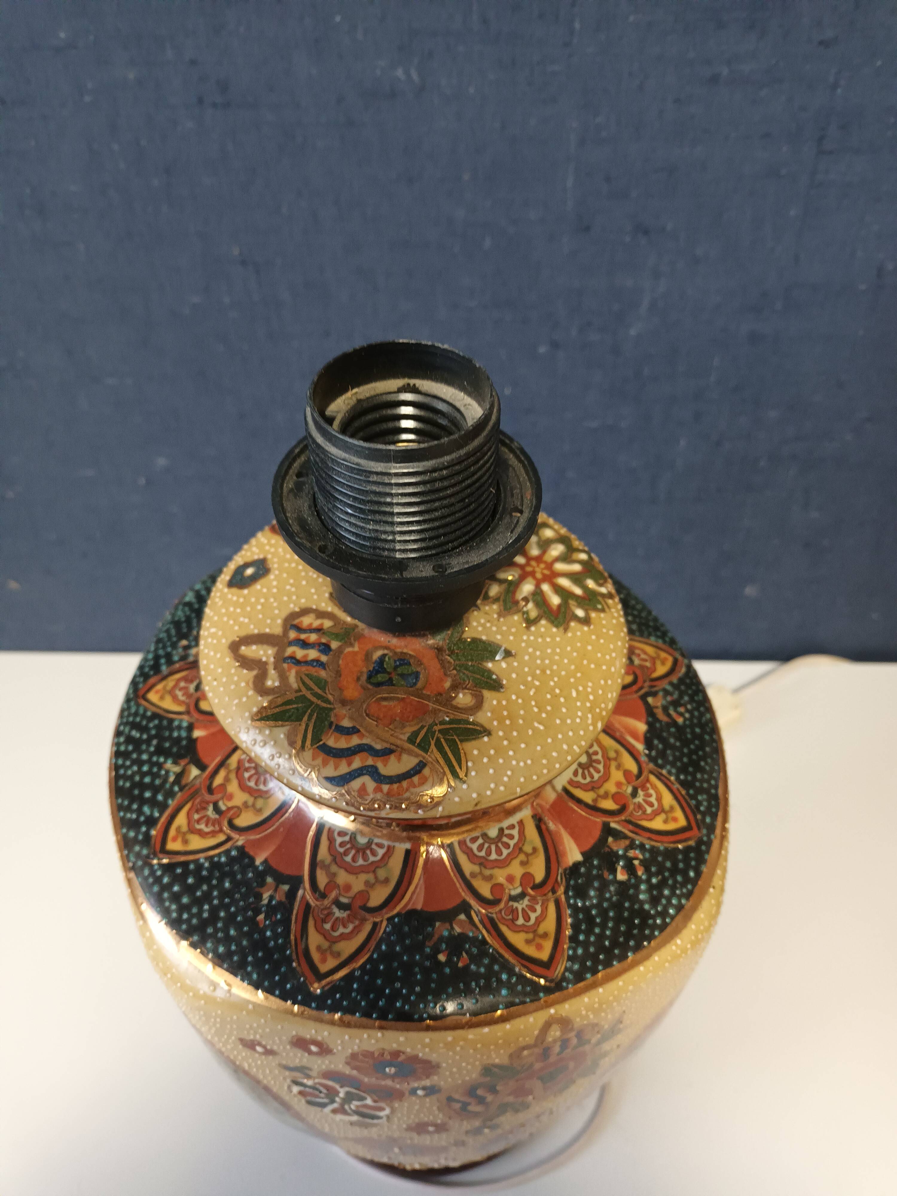 Asian ceramic lamp