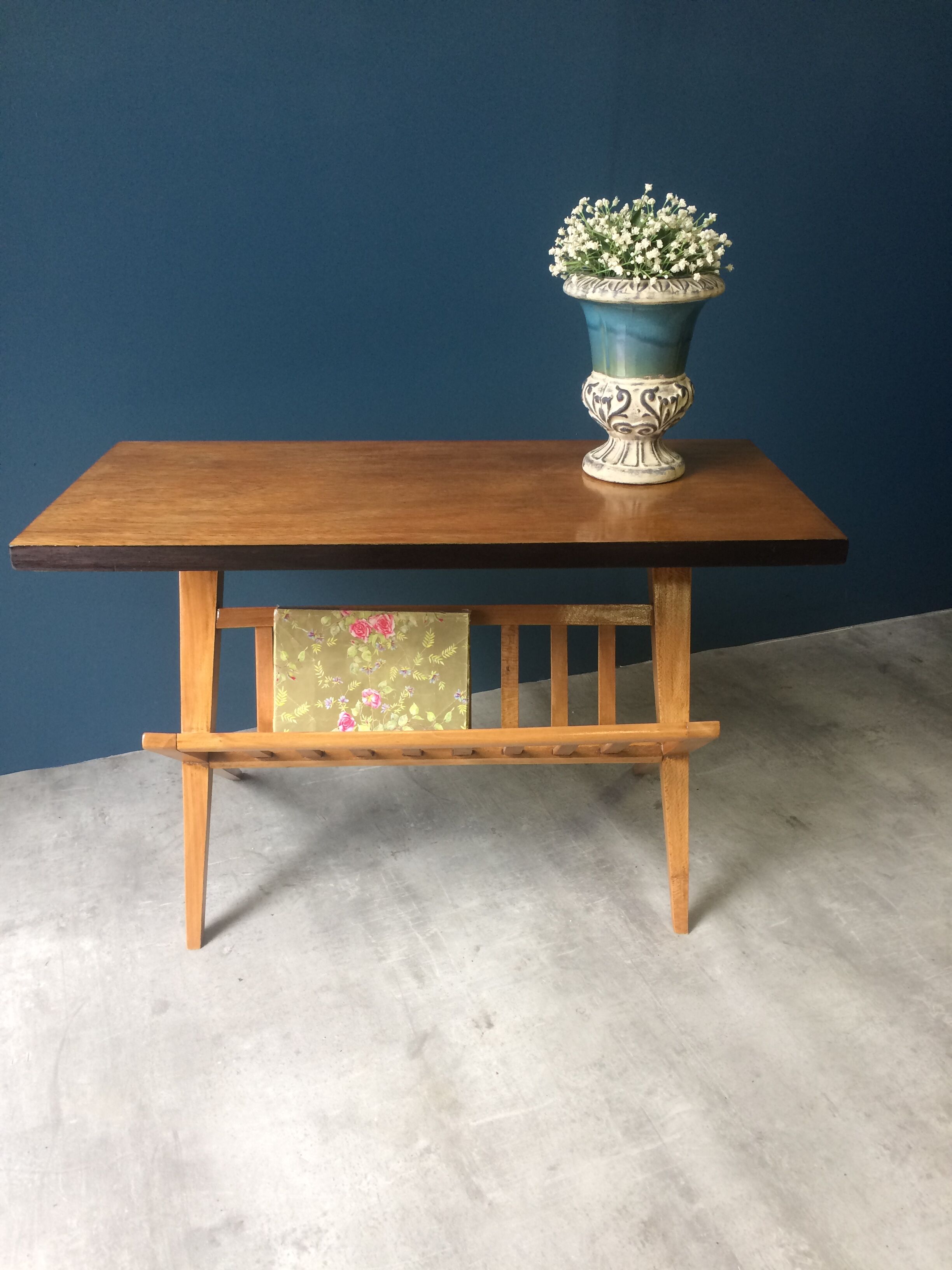 Coffee table, magazine rack with compass feet
