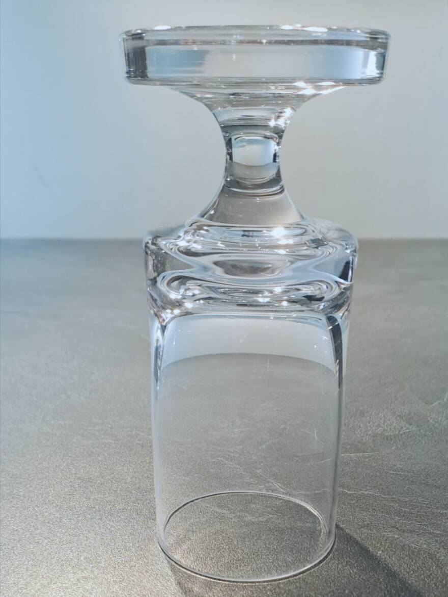 Set of 5 Cristal D'Arques wine glasses, New Line model