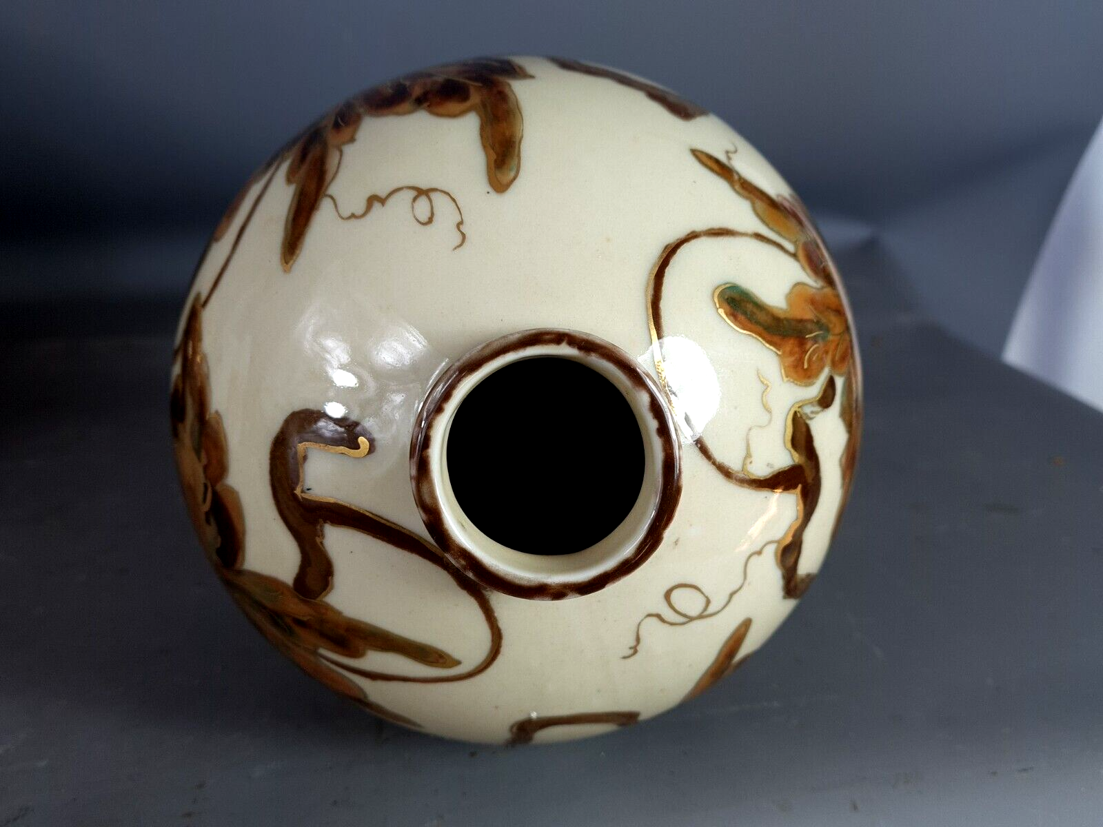 Camille Tharaud vase ball décor vine leaves perfect condition SB