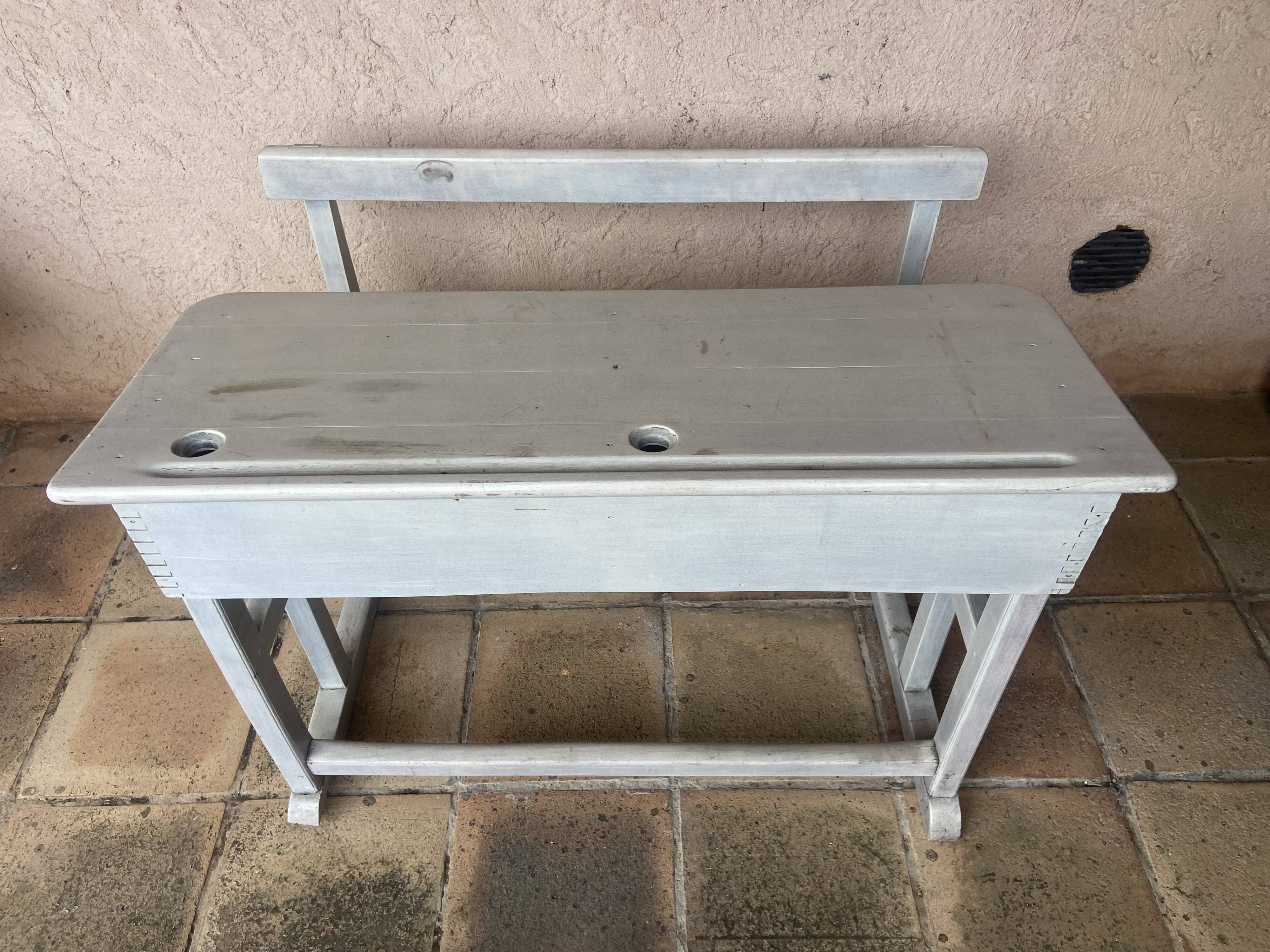 Double school desk