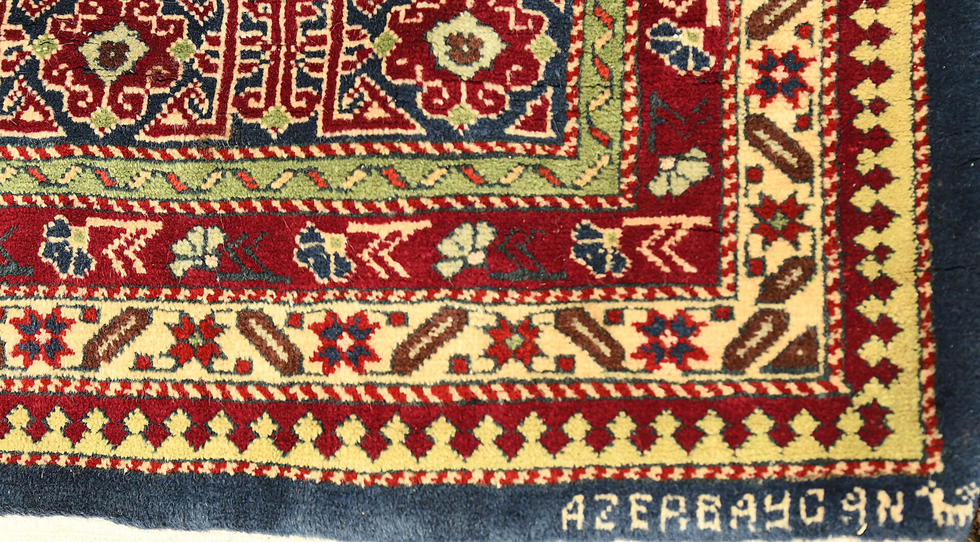 Tapis 238 x 151 cm
