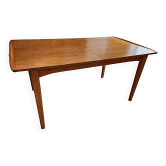 Dahlia extendable vintage style oak dining table, 6 to 10 people