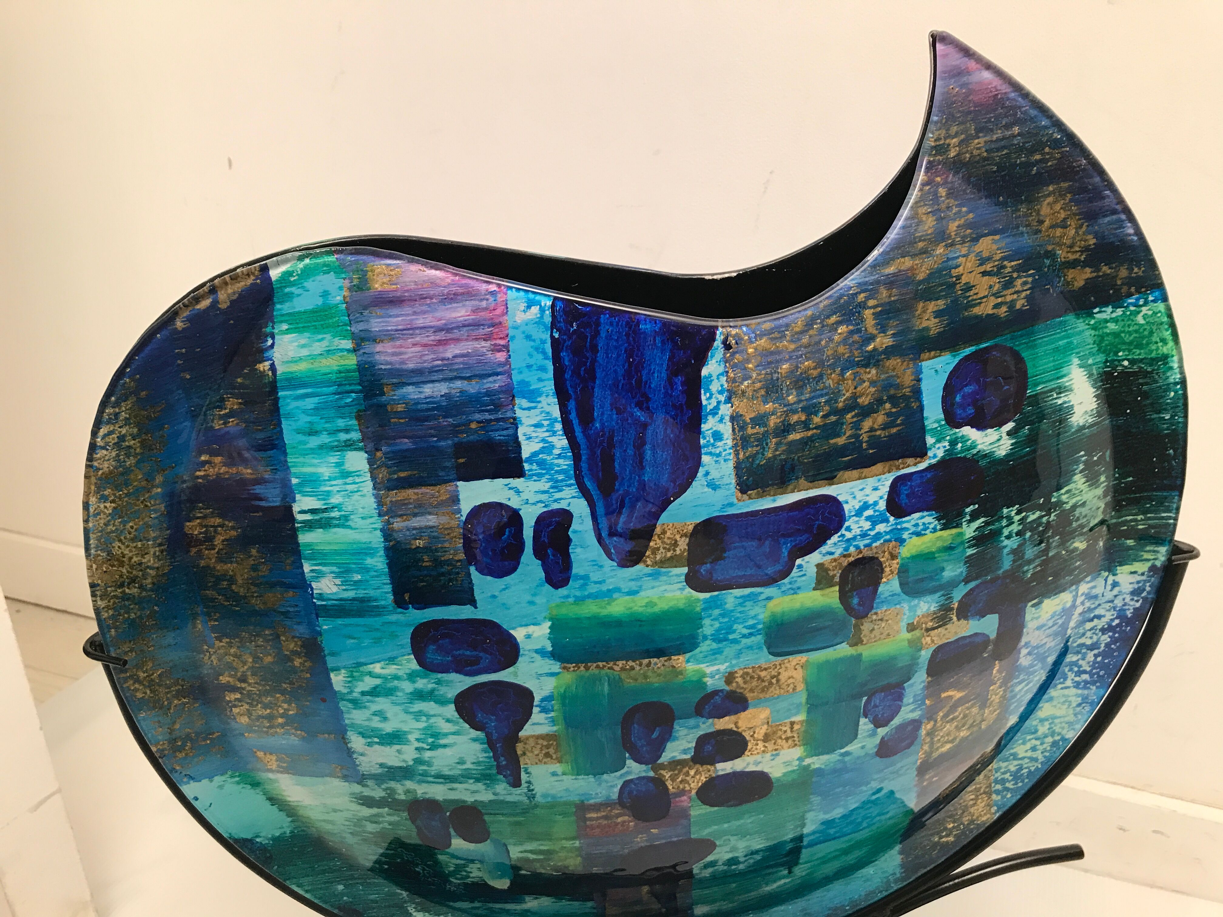 Vase décoratif en verre  soufflé