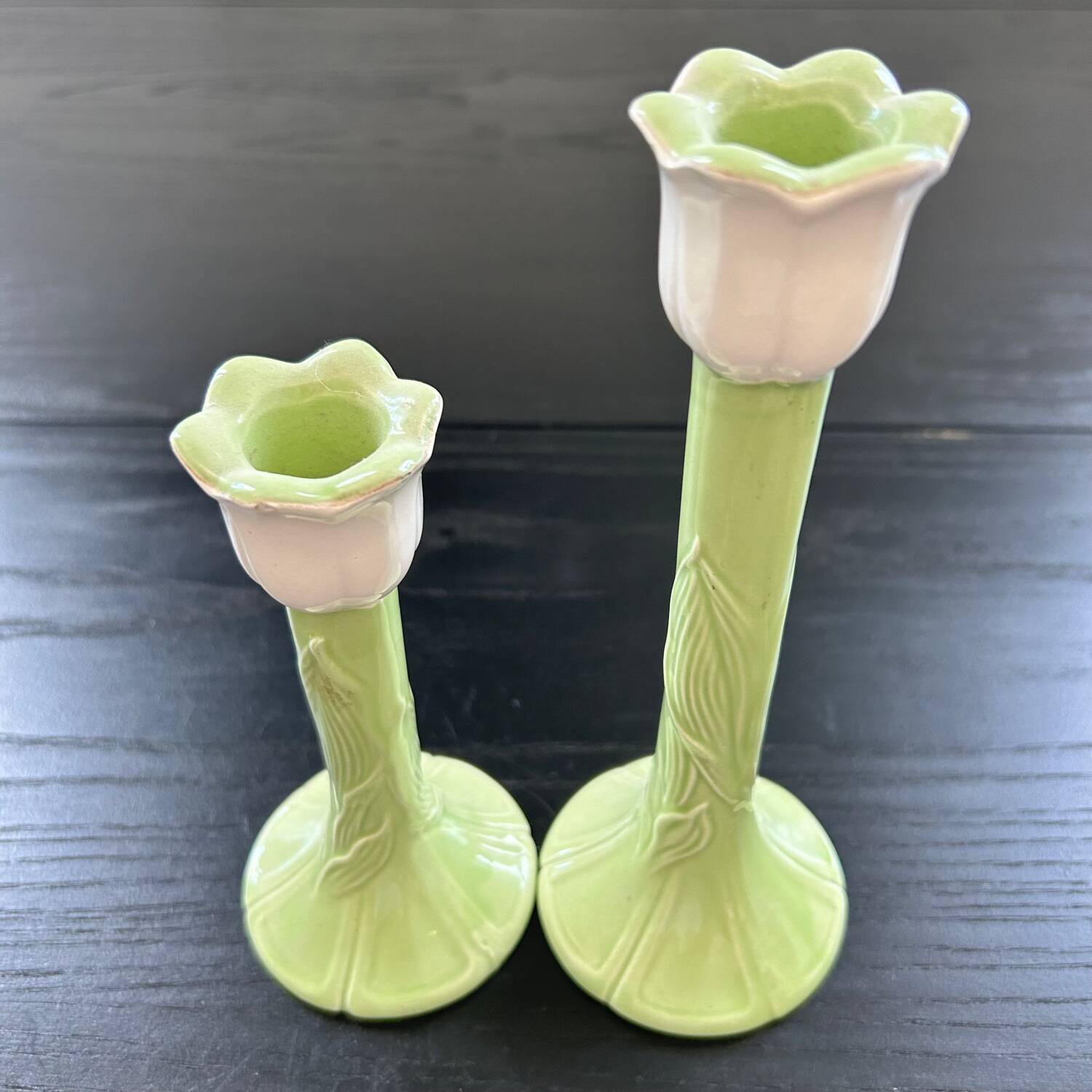 Set of 3 tulip candle holders
