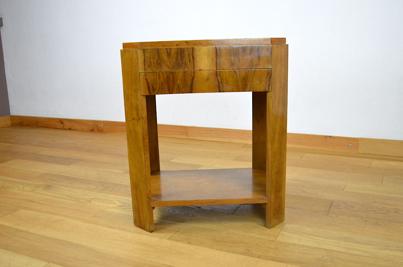 Art Deco walnut pedestal table 1930