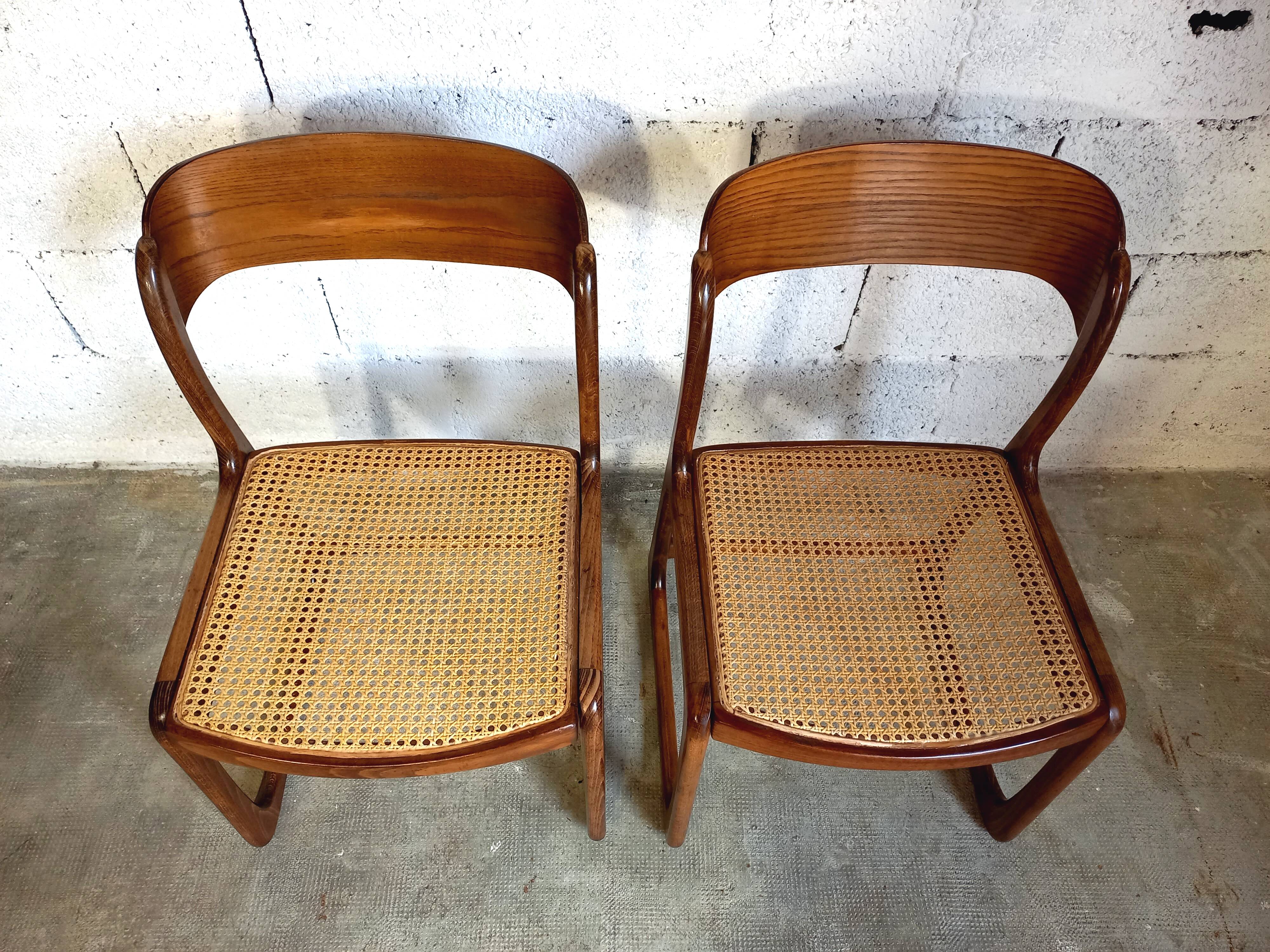 Suite of 2 vintage chairs sleigh canées Baumann 70s