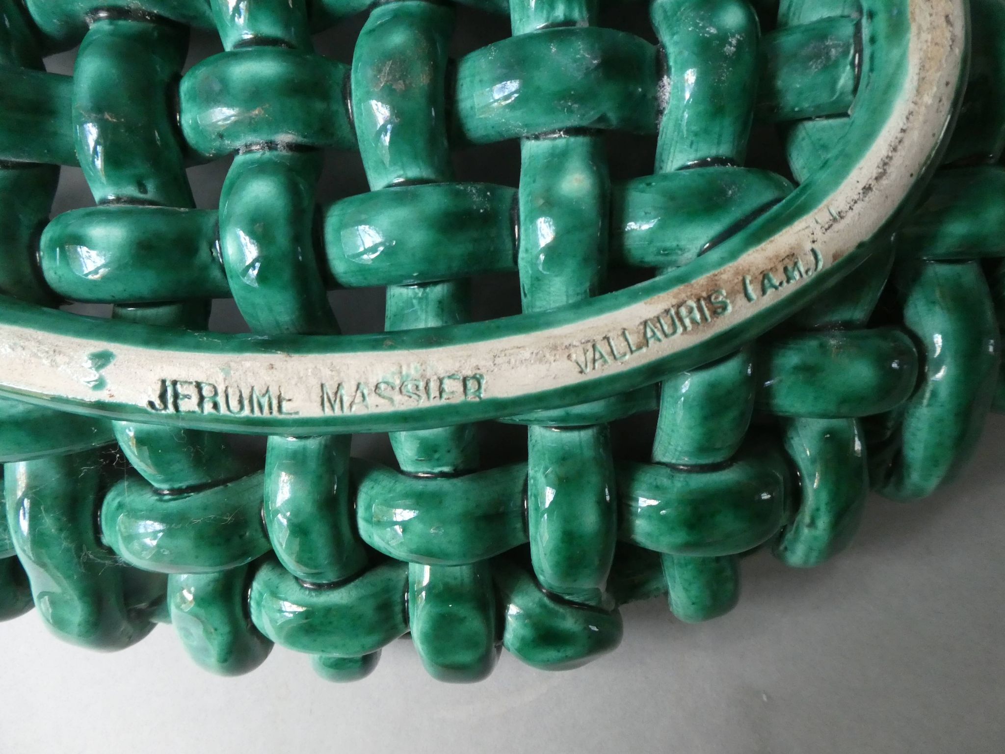 Grande coupe en céramique tressée Jérome Massier Vallauris, années 50