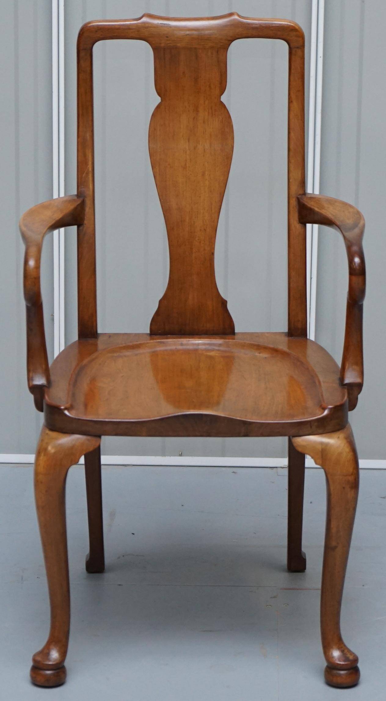Victorian Howard & Son walnut office chair with stamp.