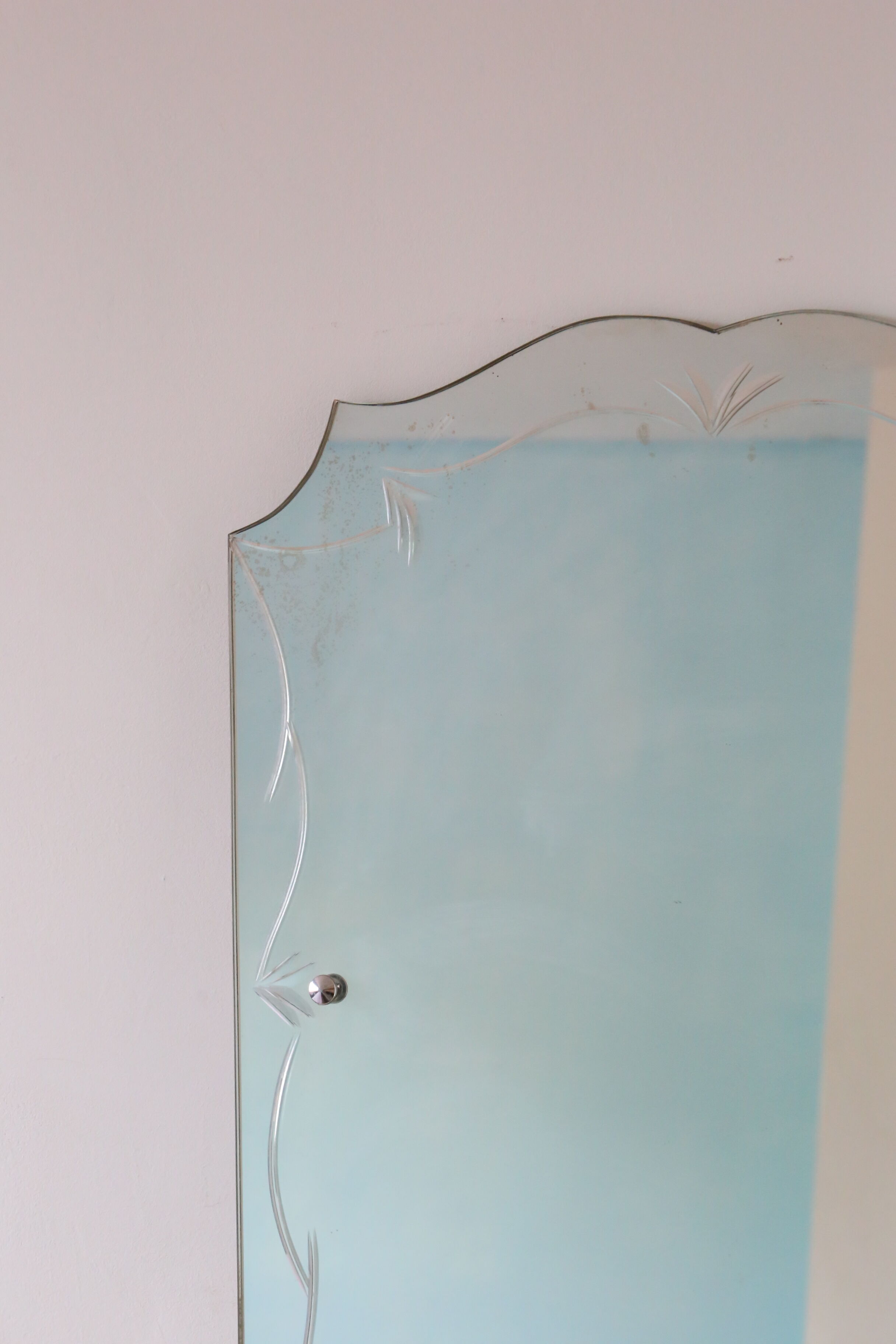 Bevelled, chiseled, antique, art deco wall mirror