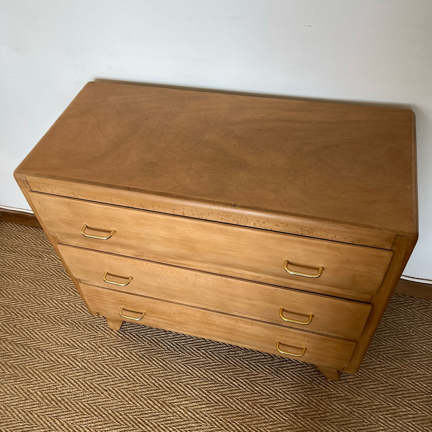 Commode vintage bois pieds compas