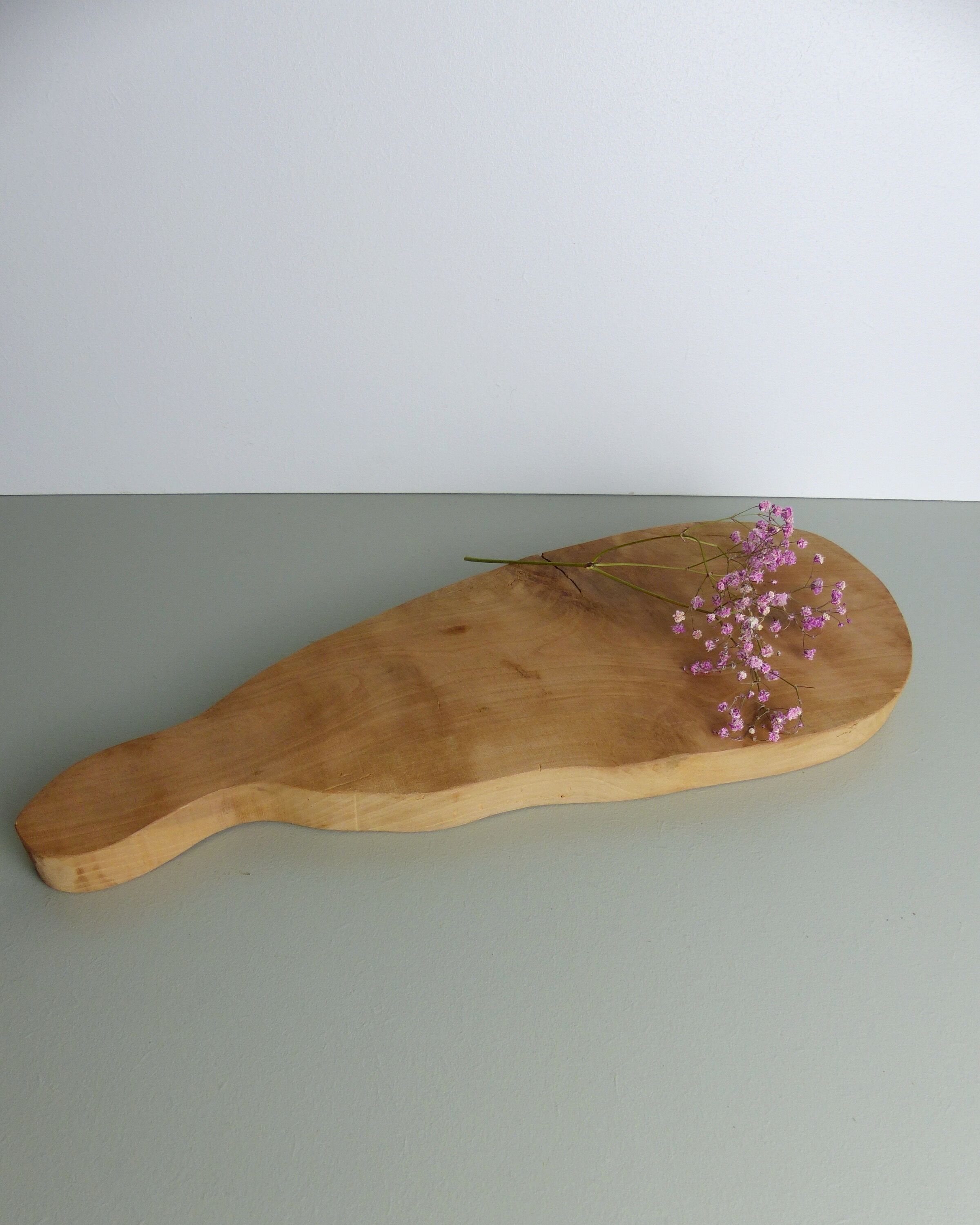 Cherry wood cutting board