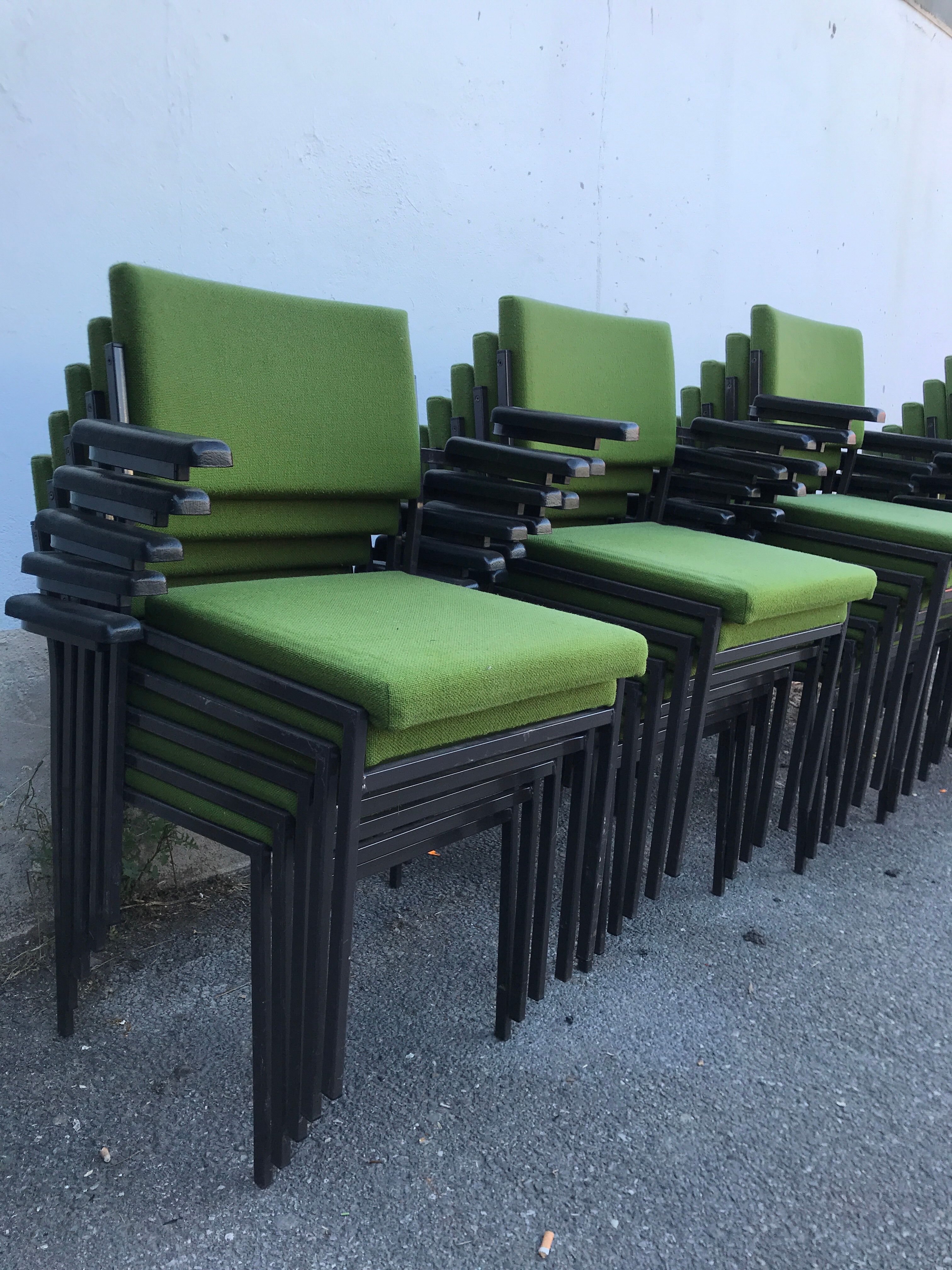 27 armchairs - modern - vintage - metal feet - 1960