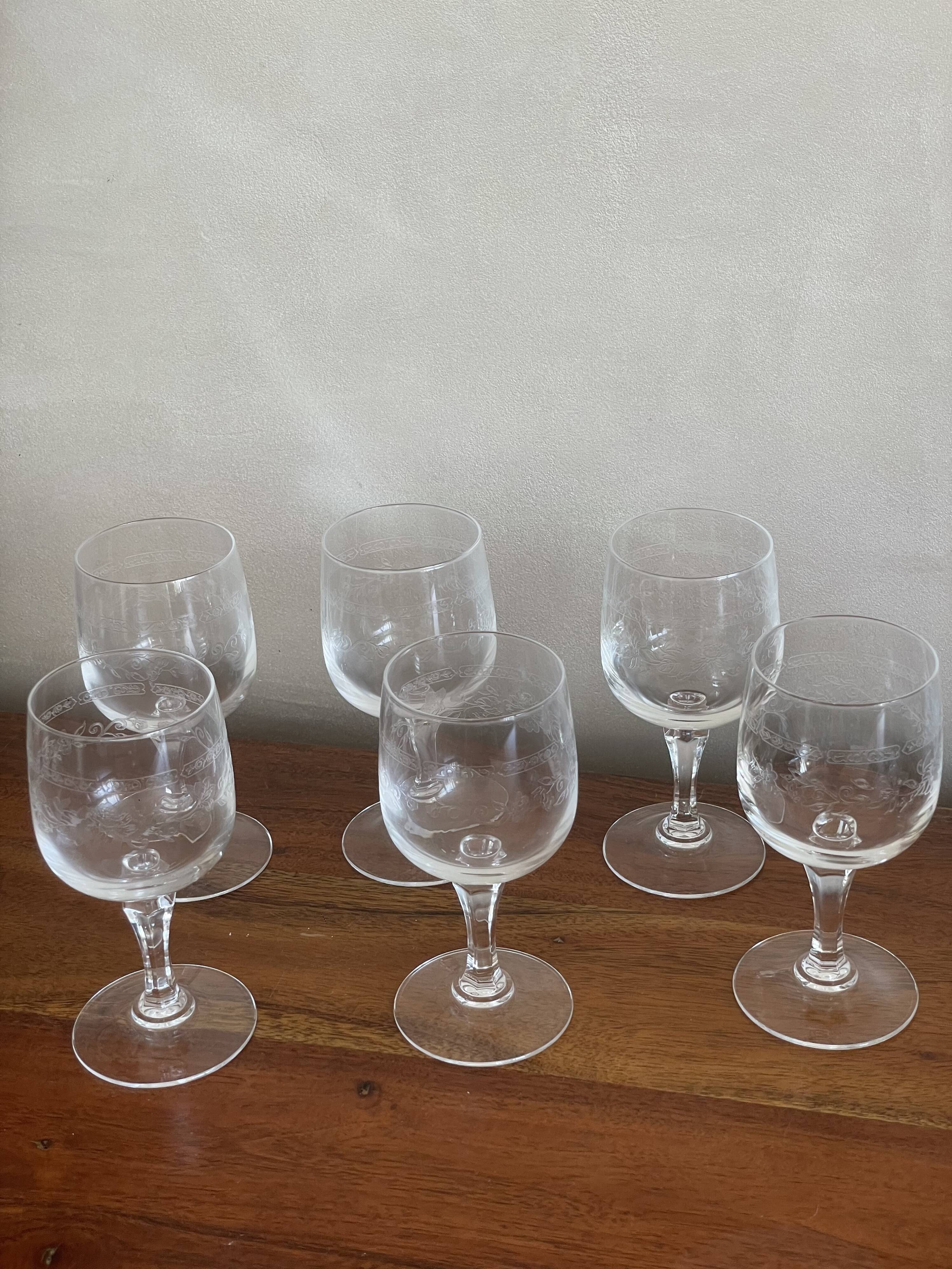 6 Matignon crystal wine glasses