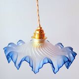 Suspension in opaline corolla from the 1930s