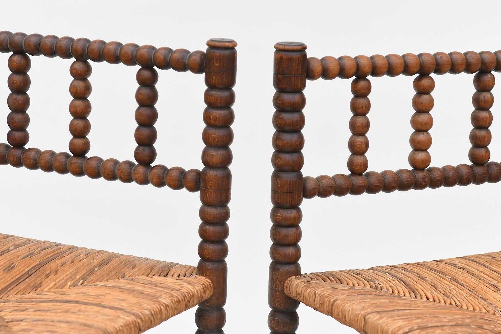 Pair of mulched corner chairs