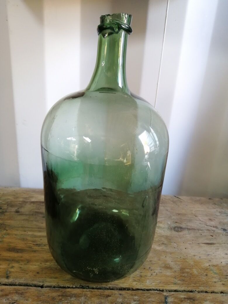 1 demijohn Bonbonne Bottle Green Reflections