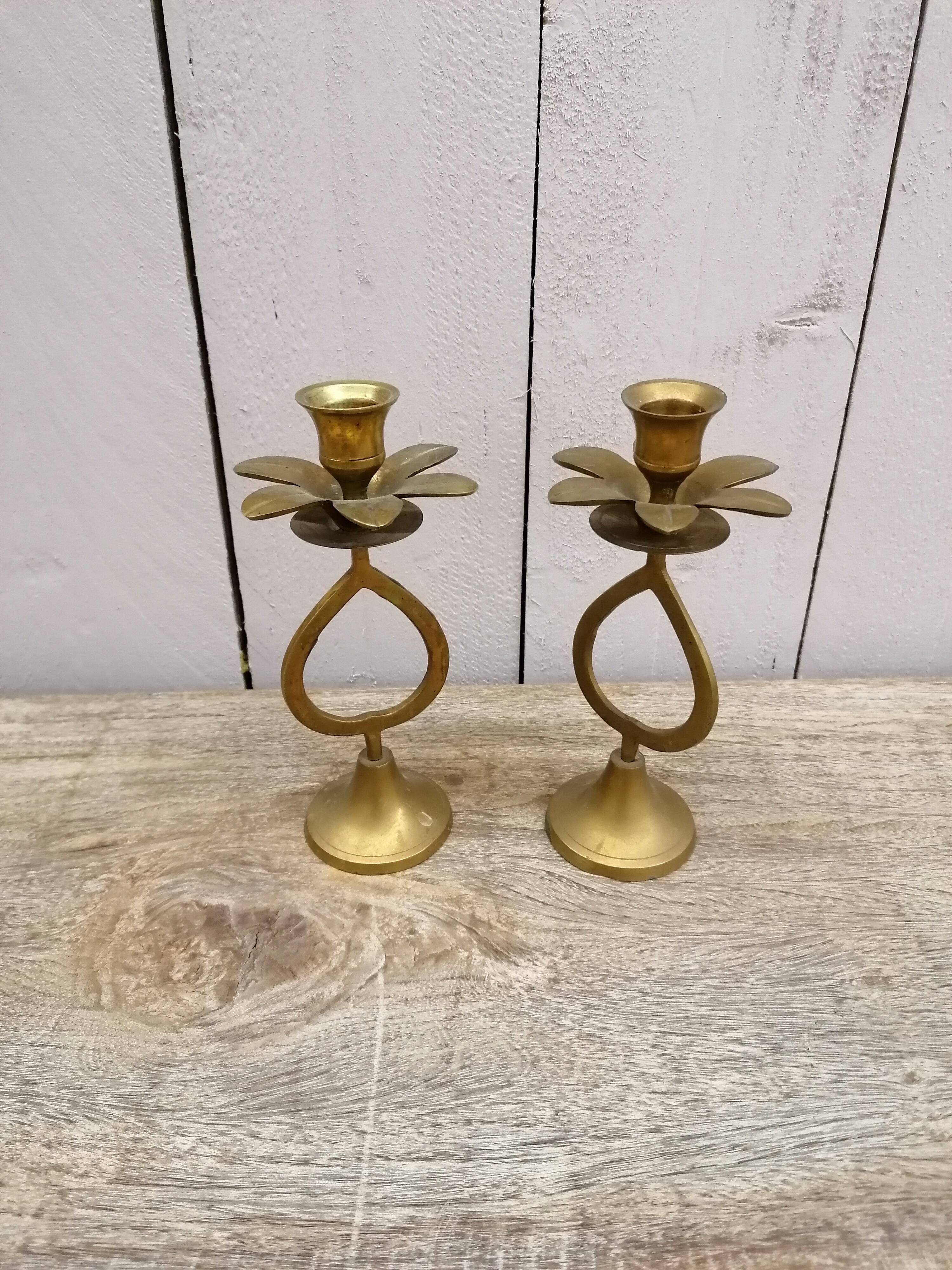 Palm candle holders