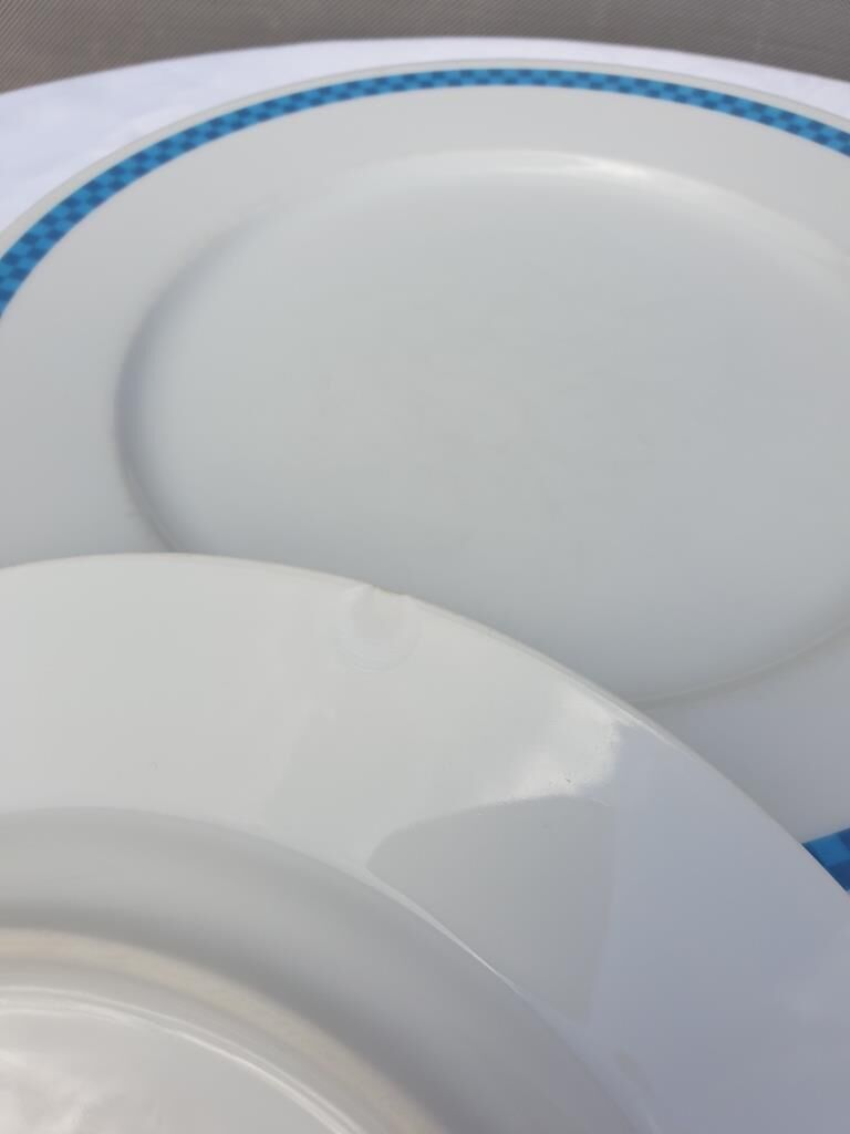 Set 12 plates checkered earthenware blue Lustucru diam25