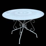 Wrought iron garden furniture set with 4 chairs