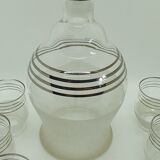 Ensemble carafe et 7 verres à liqueur en verre granité et liseré argent