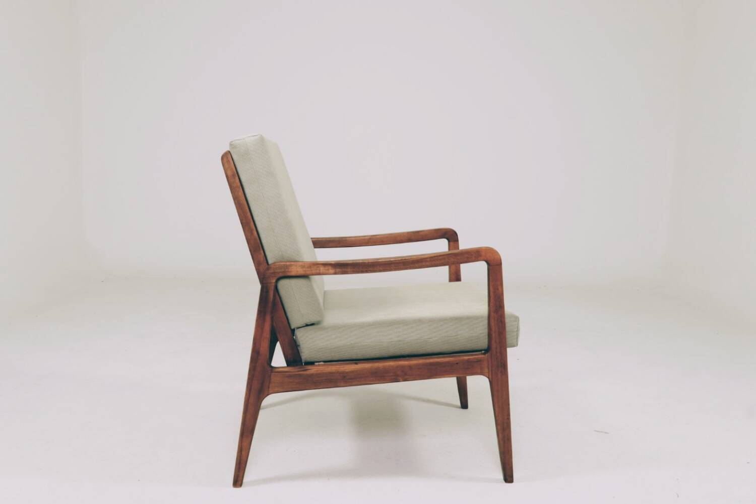 Fauteuil vintage olive vert velours côtelé 1960