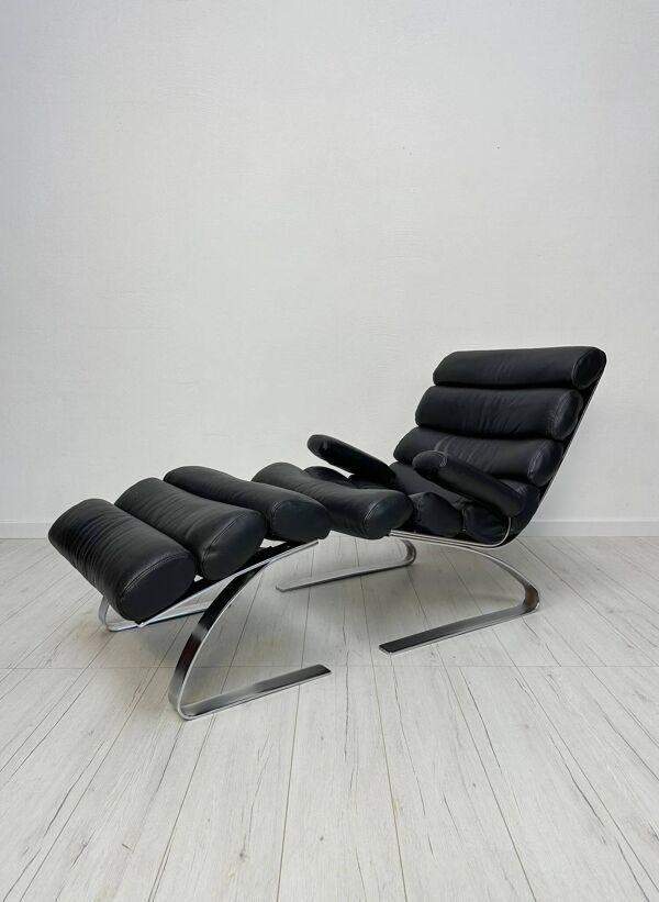 Fauteuil lounge en cuir noir COR Sinus avec repose-pieds