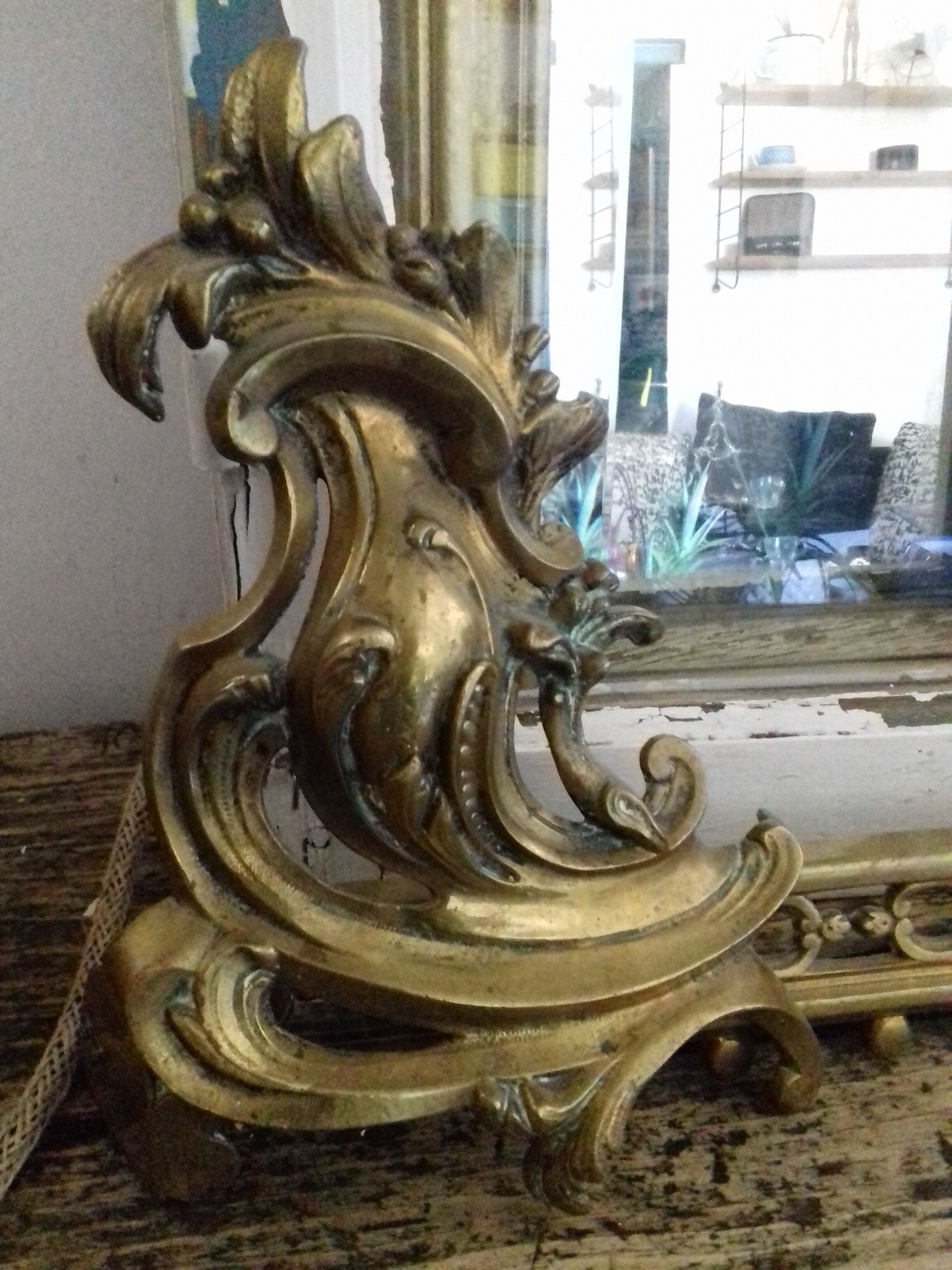 Bronze fireplace bar