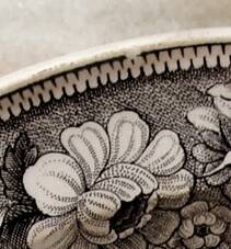 Set of 2 talking plates by Montereau Lebeuf Thibault 19th century