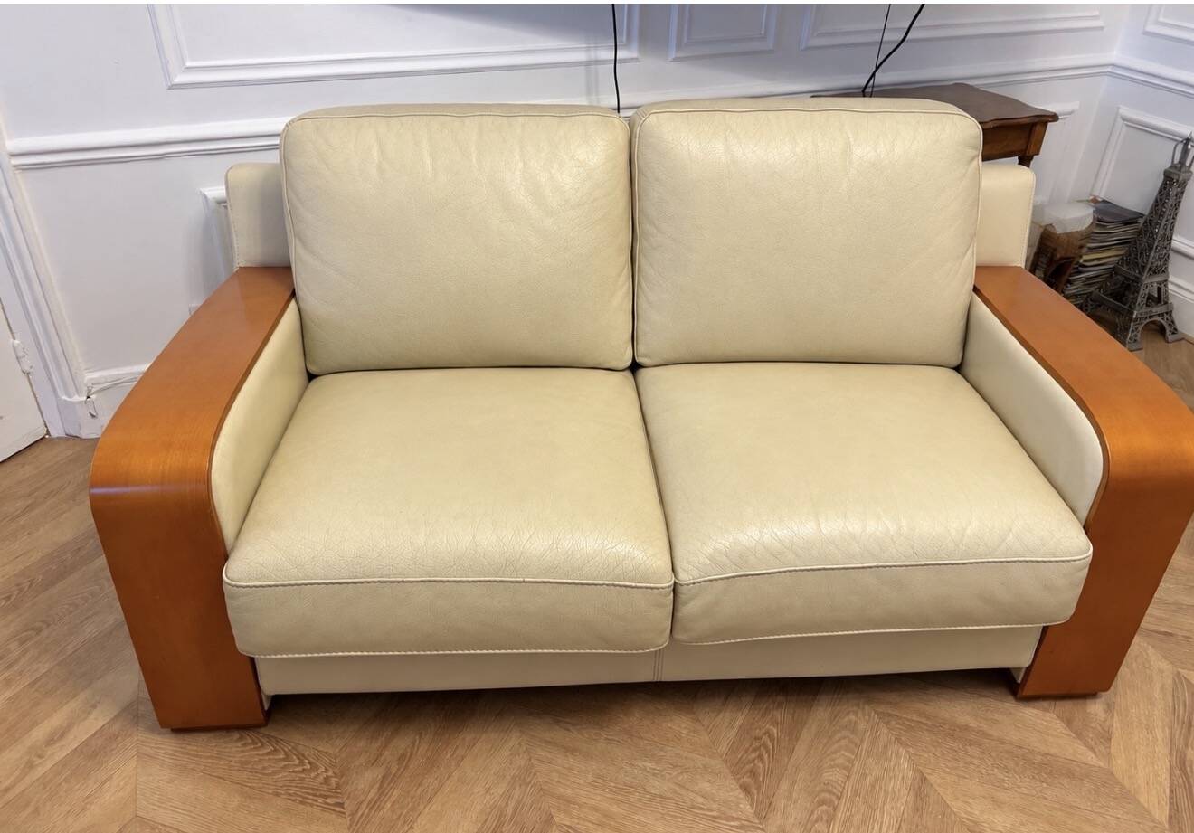 2 sofas 2 seats B&B Italia, cream leather and wood