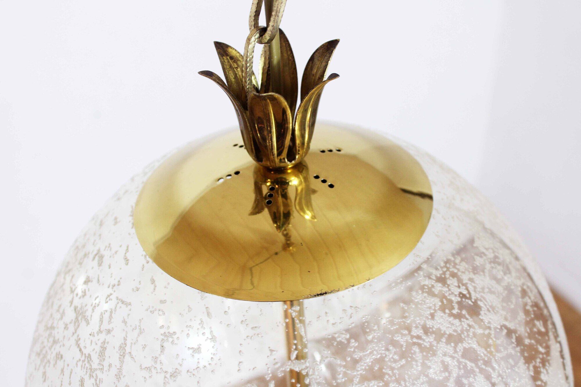 Limburg ball pendant lamp in glass and brass