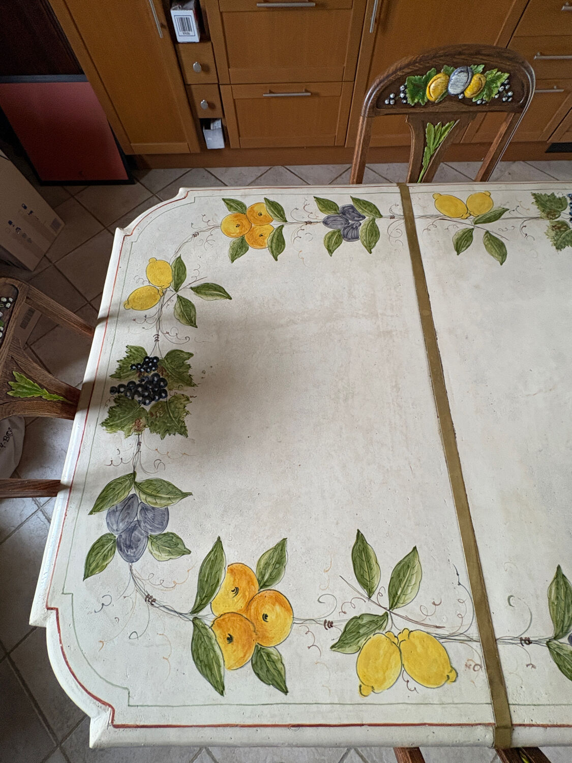 Table de cuisine en pierre de lave émaillée