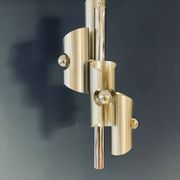 Lampe design en métal avec quatre ampoules argentées