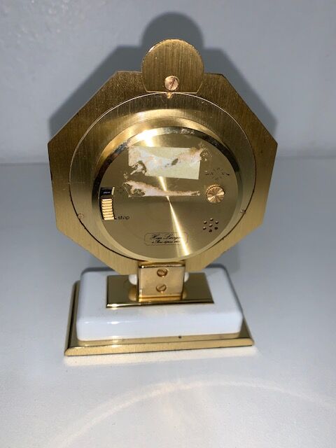 Hour Lavigne clock in gilded metal