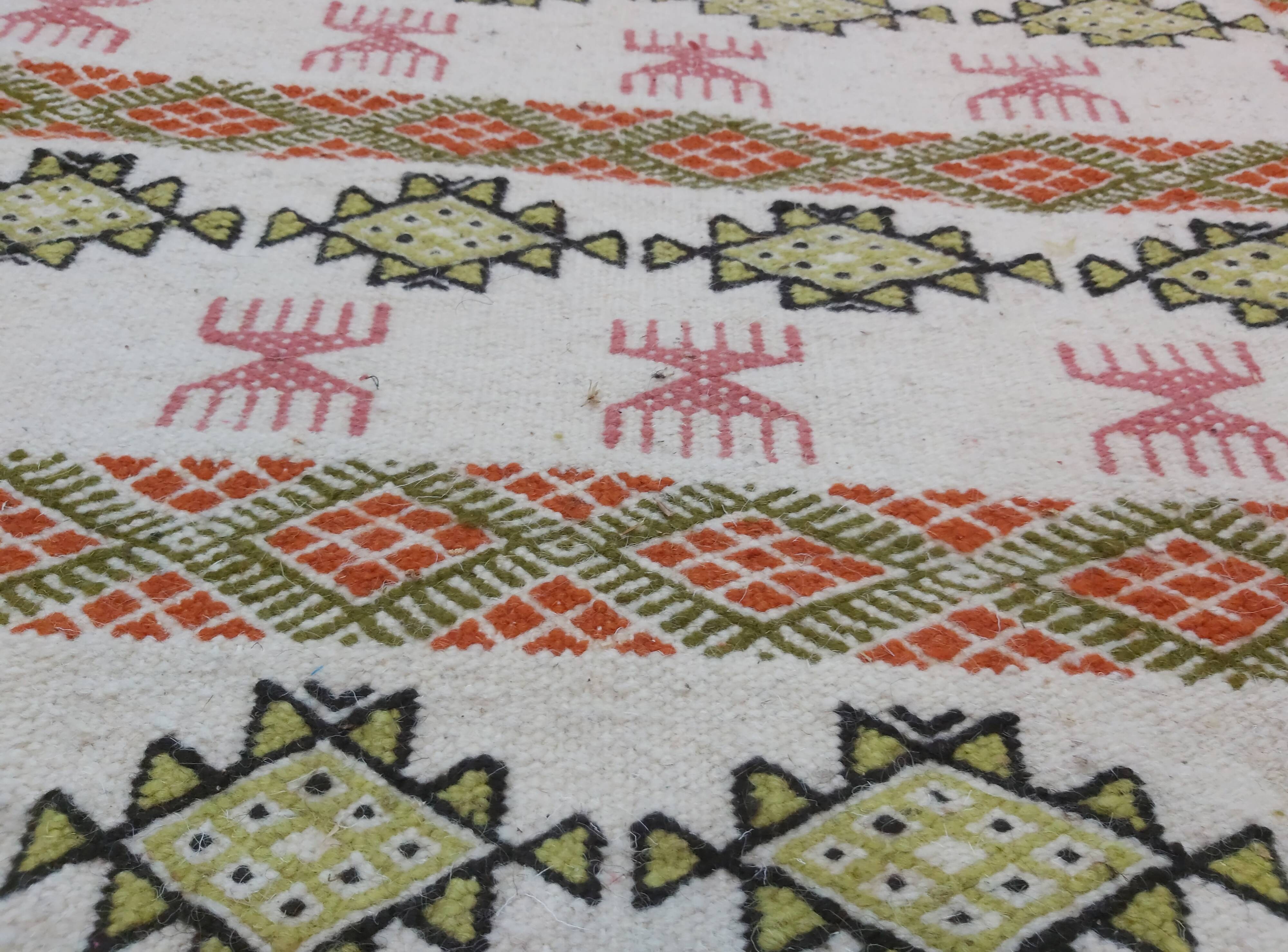 Traditional handmade margoum carpet