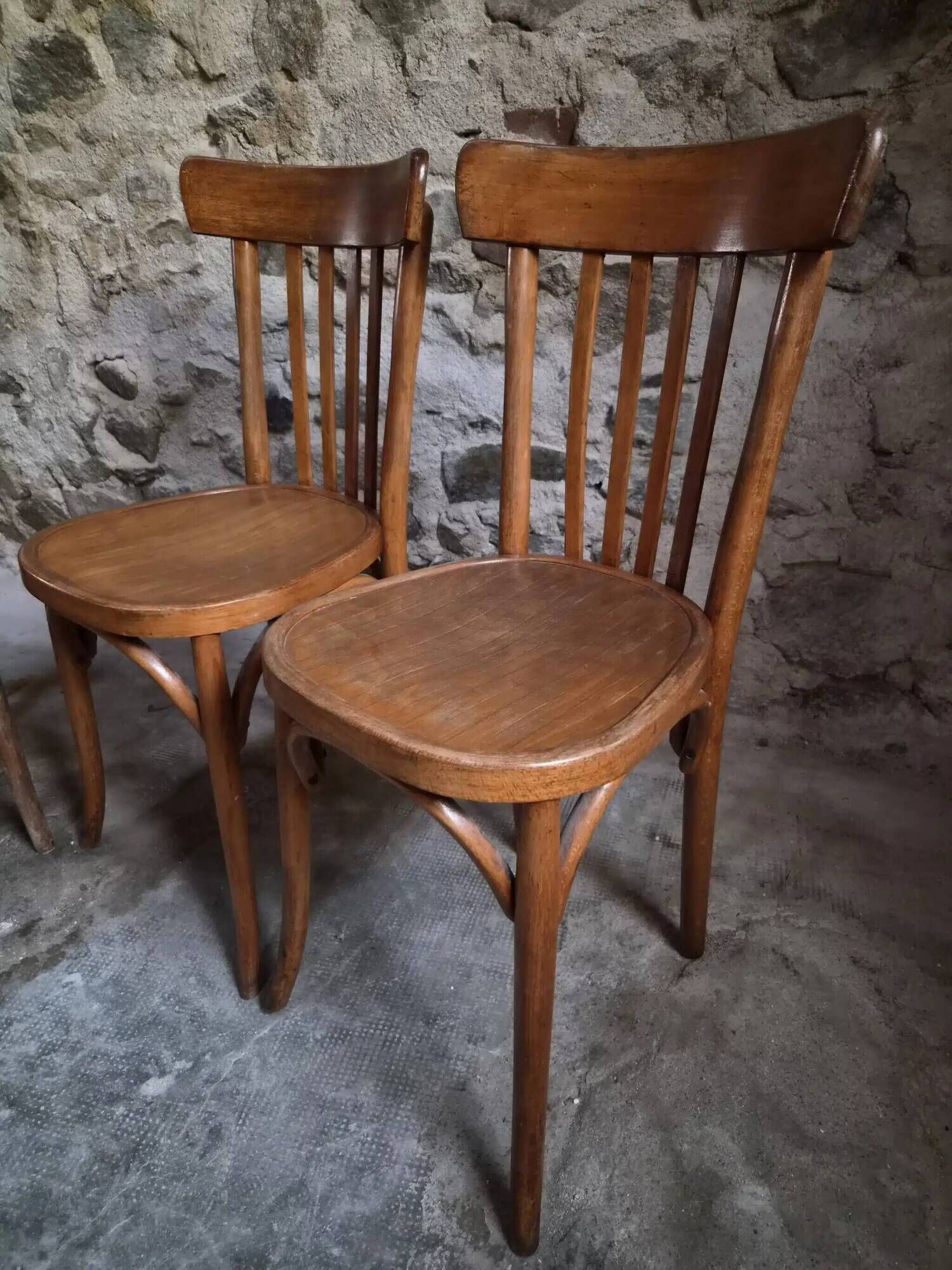 Set of 4 antique French bistro chairs by Mahieu & Guillaume, circa 1930.