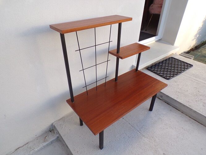 Vintage plant holder shelf