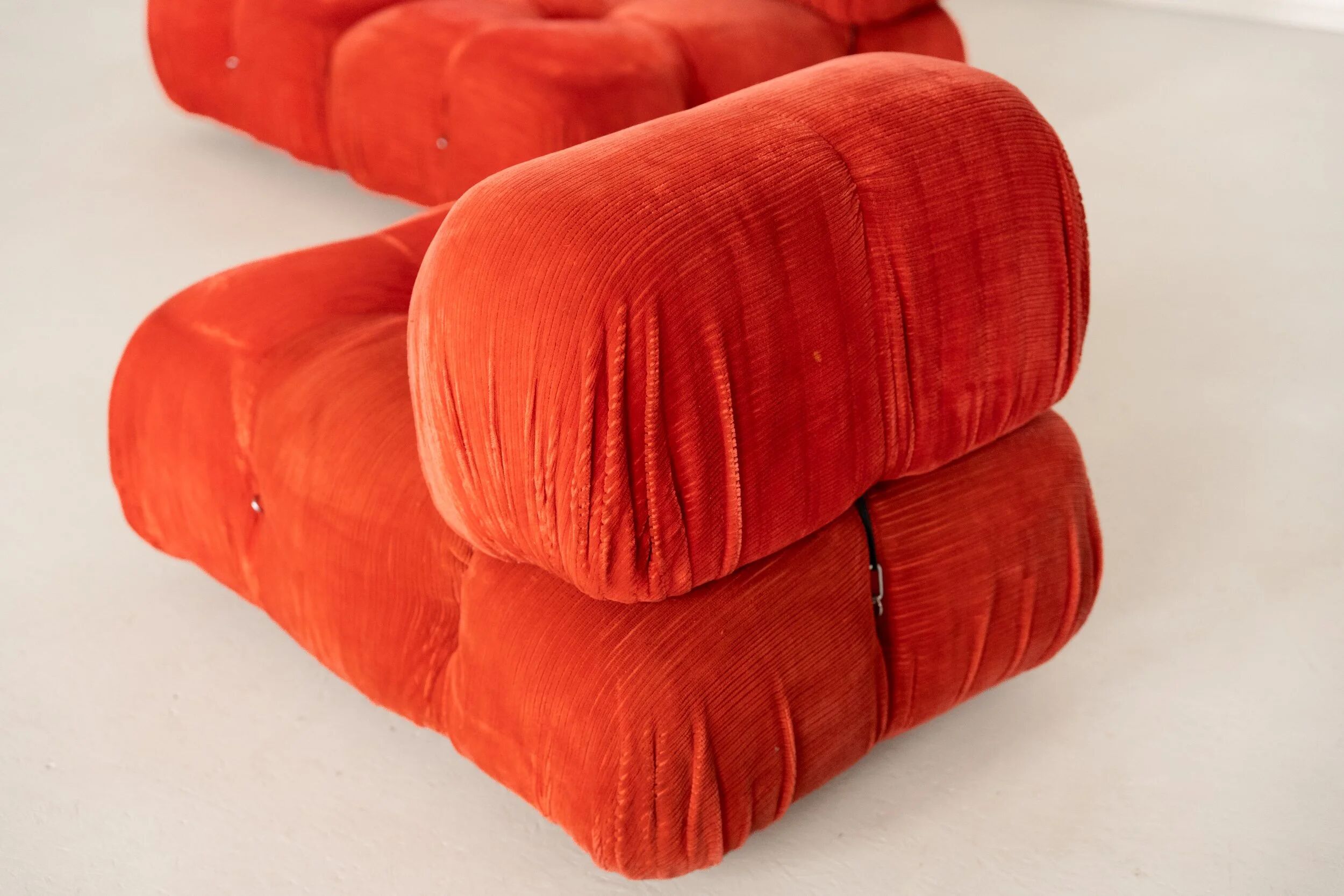 Camaleonda de Mario Bellini pour B&B Italia