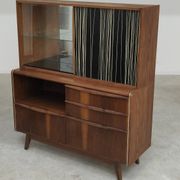 Buffet vaisselier U372/386 B.Landsman et H.Nepozitek pour Jitona 1960