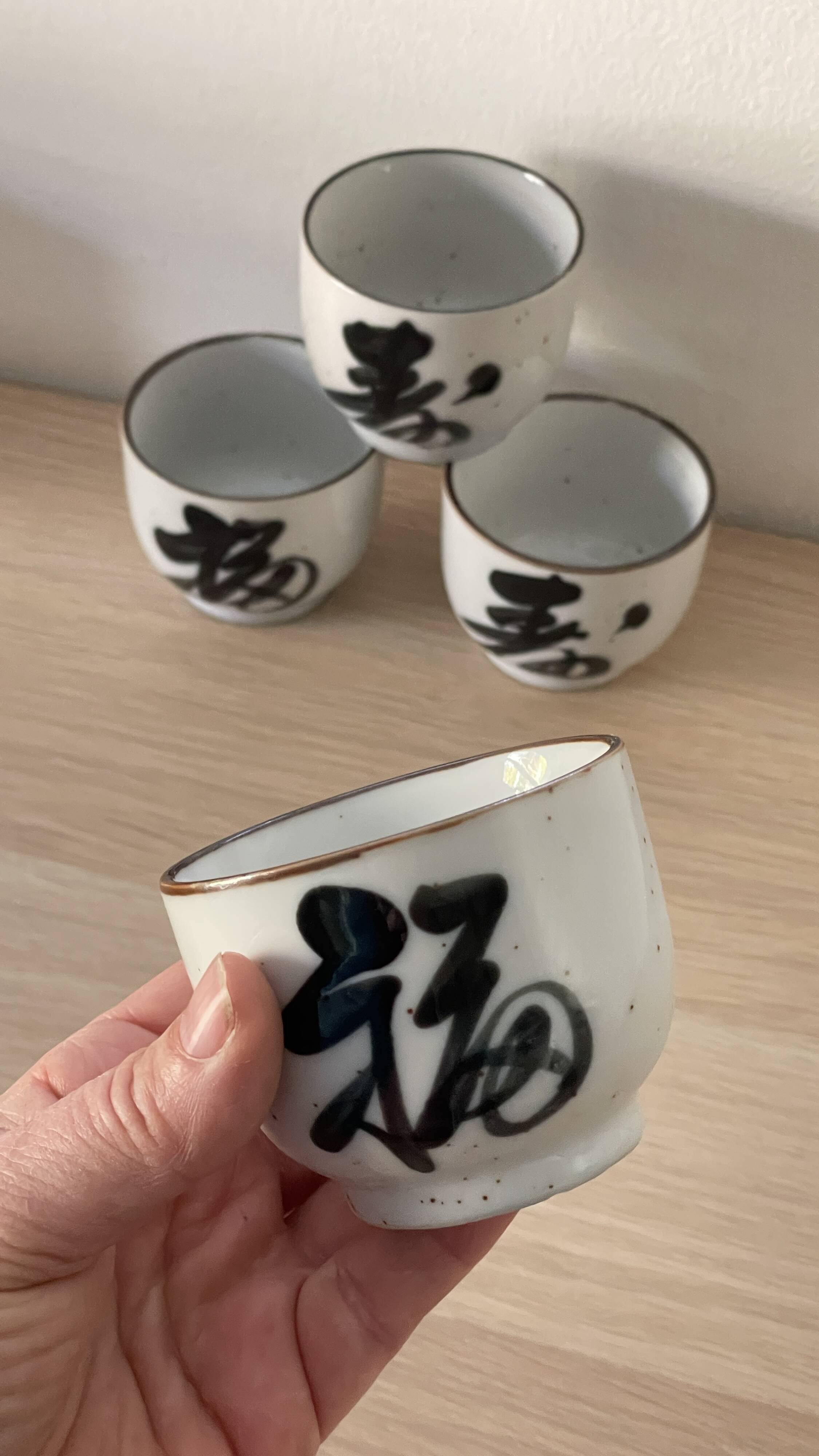 4 vintage stoneware cups