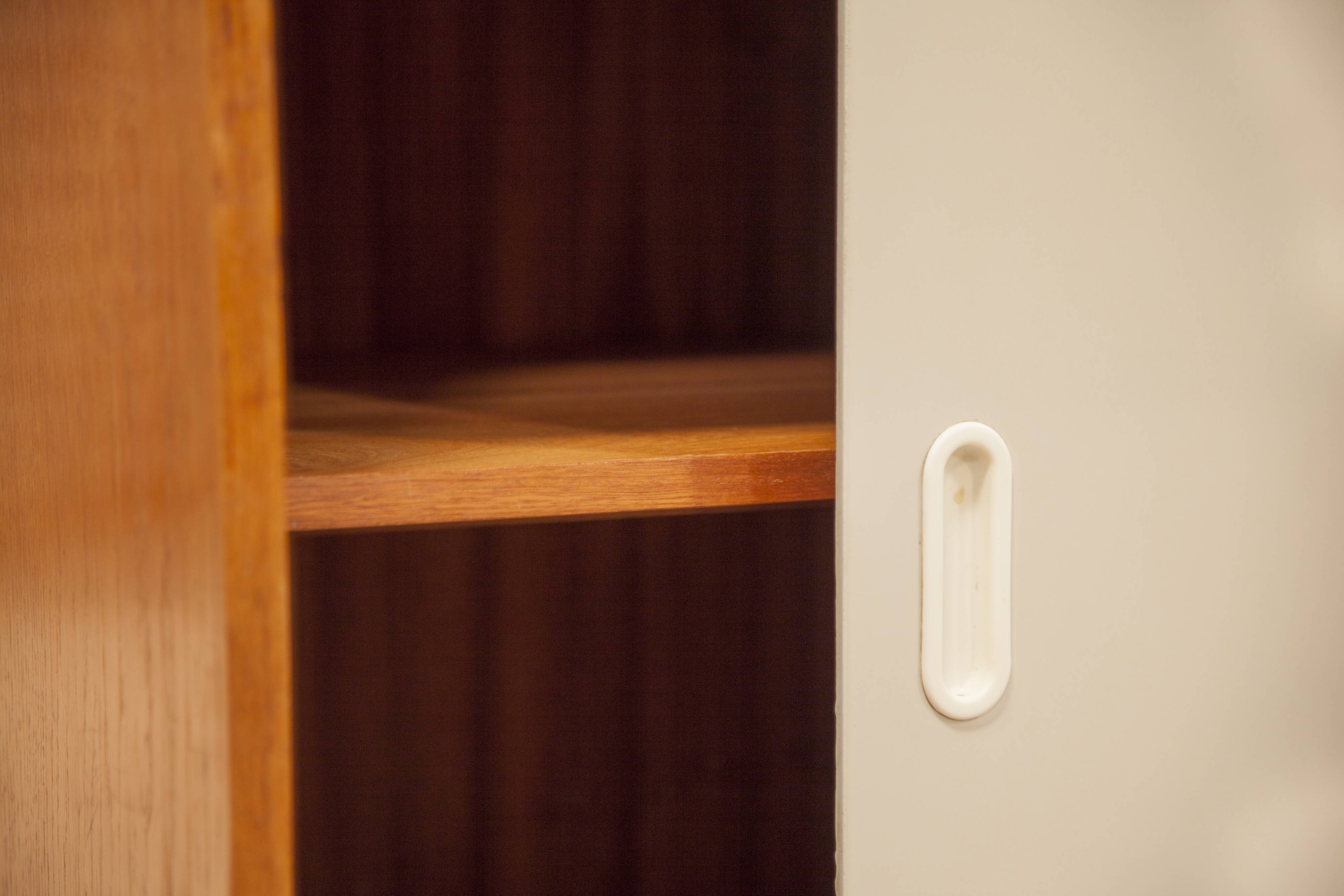 Library u 452 jiri jiroutek 1960 interior praha