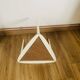 table basse tripode blanche et bois Arthur Umanoff
