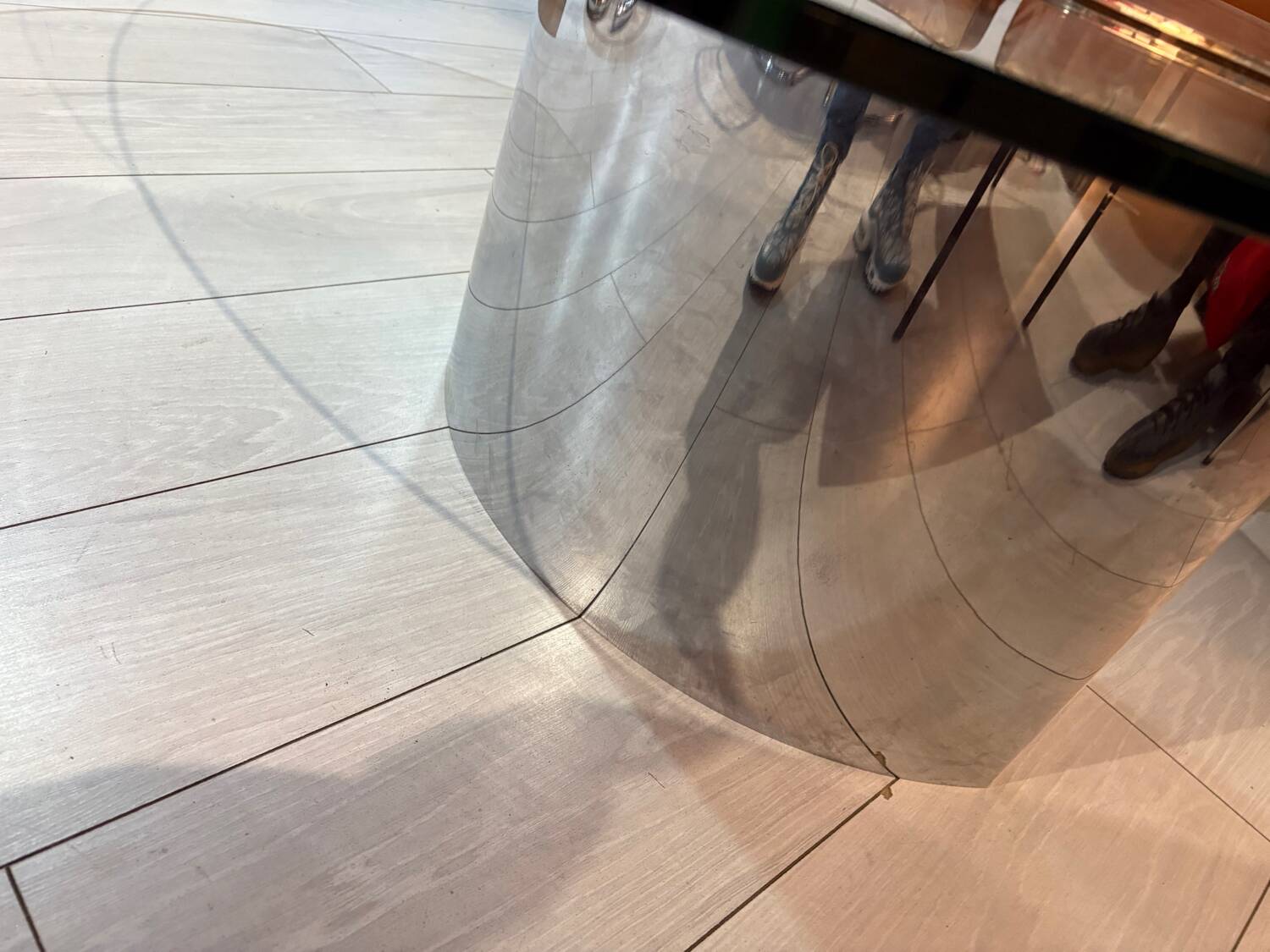 Lunario Table