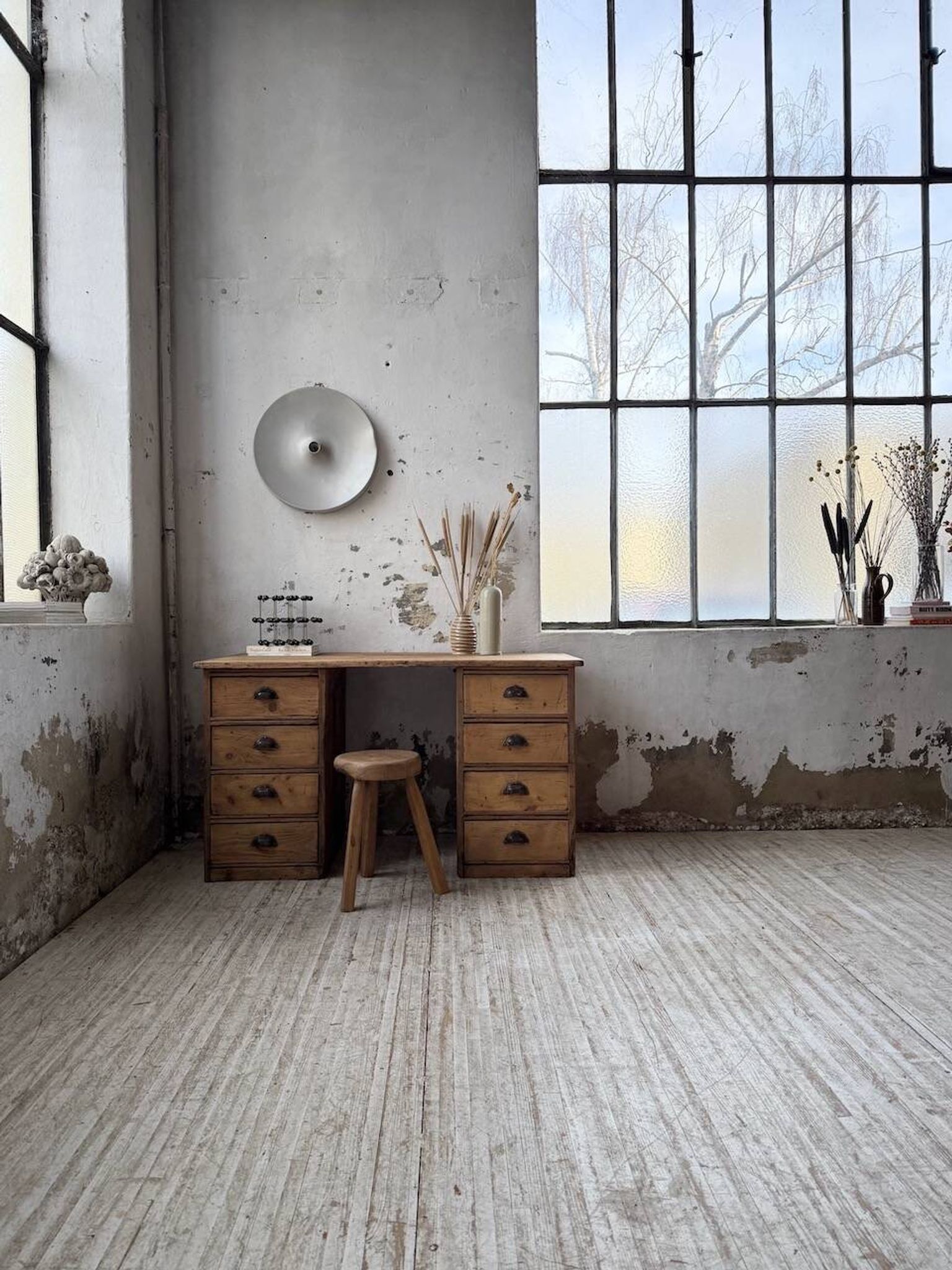 Bureau pin meuble atelier 1950
