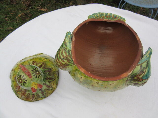 Enamelled terracotta soup dish