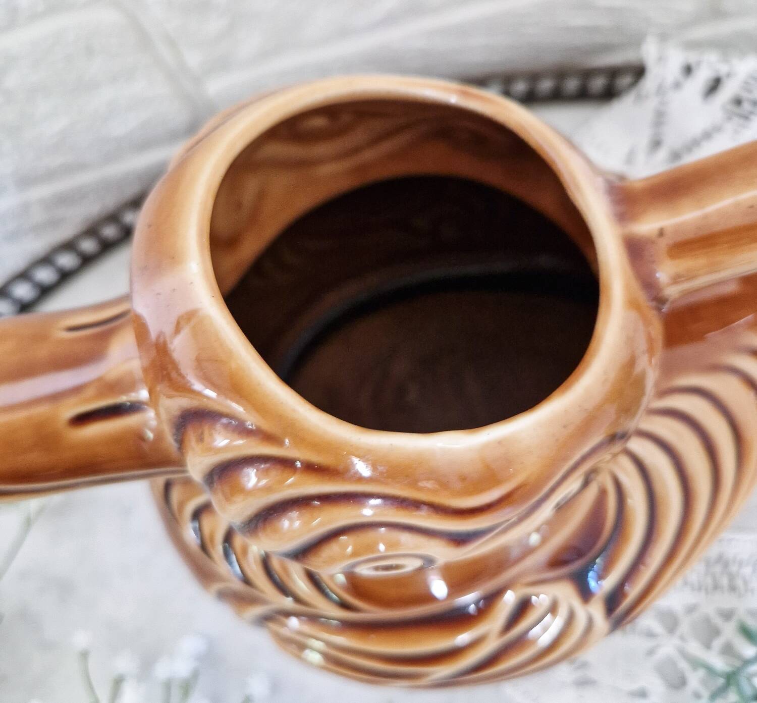 Vintage Sarreguemines slip duck pitcher